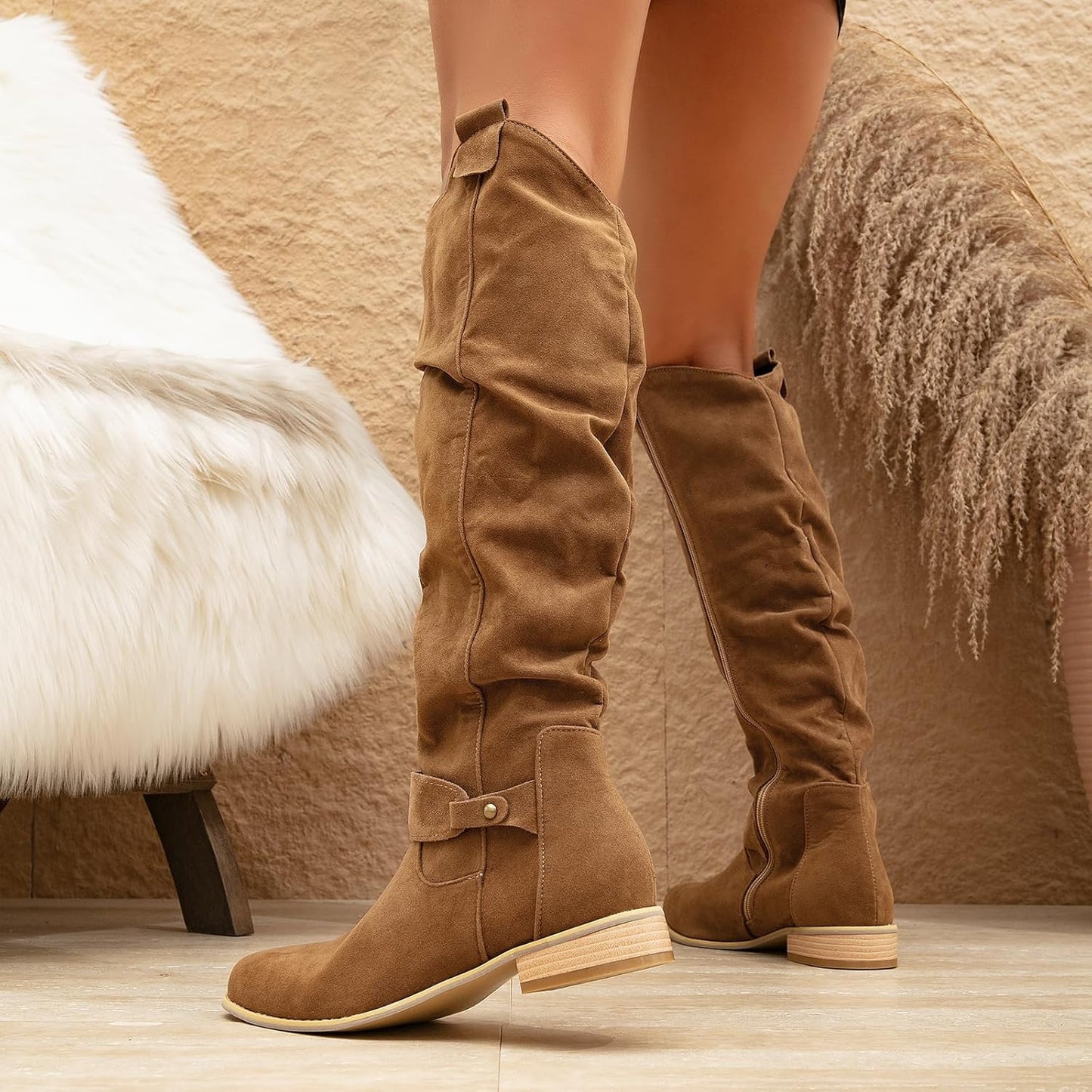 Bottes Élégantes en Suédine - Confort et Style Assurés